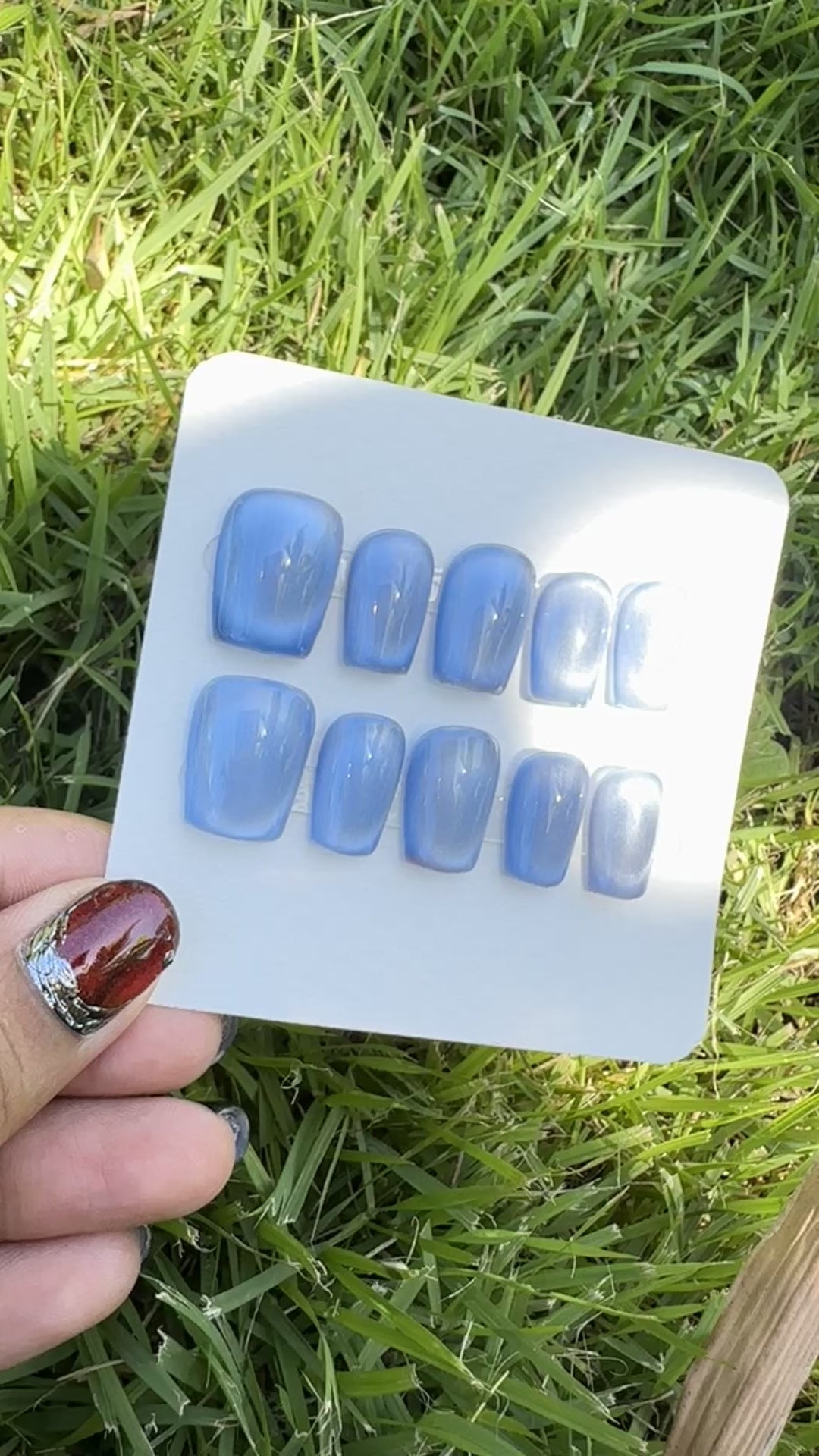 blue cat eyes press on nail video