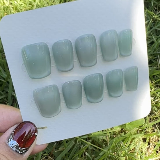 light green press on nail  showing under the sunlight and shade